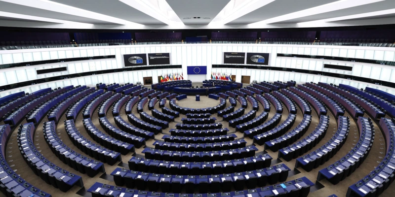 Neues Parlament, neue Verkehrspolitik: Bei der Europawahl werden Anfang Juni erstmals 720 Sitze vergeben. Foto: Frederic Florin (Keystone)